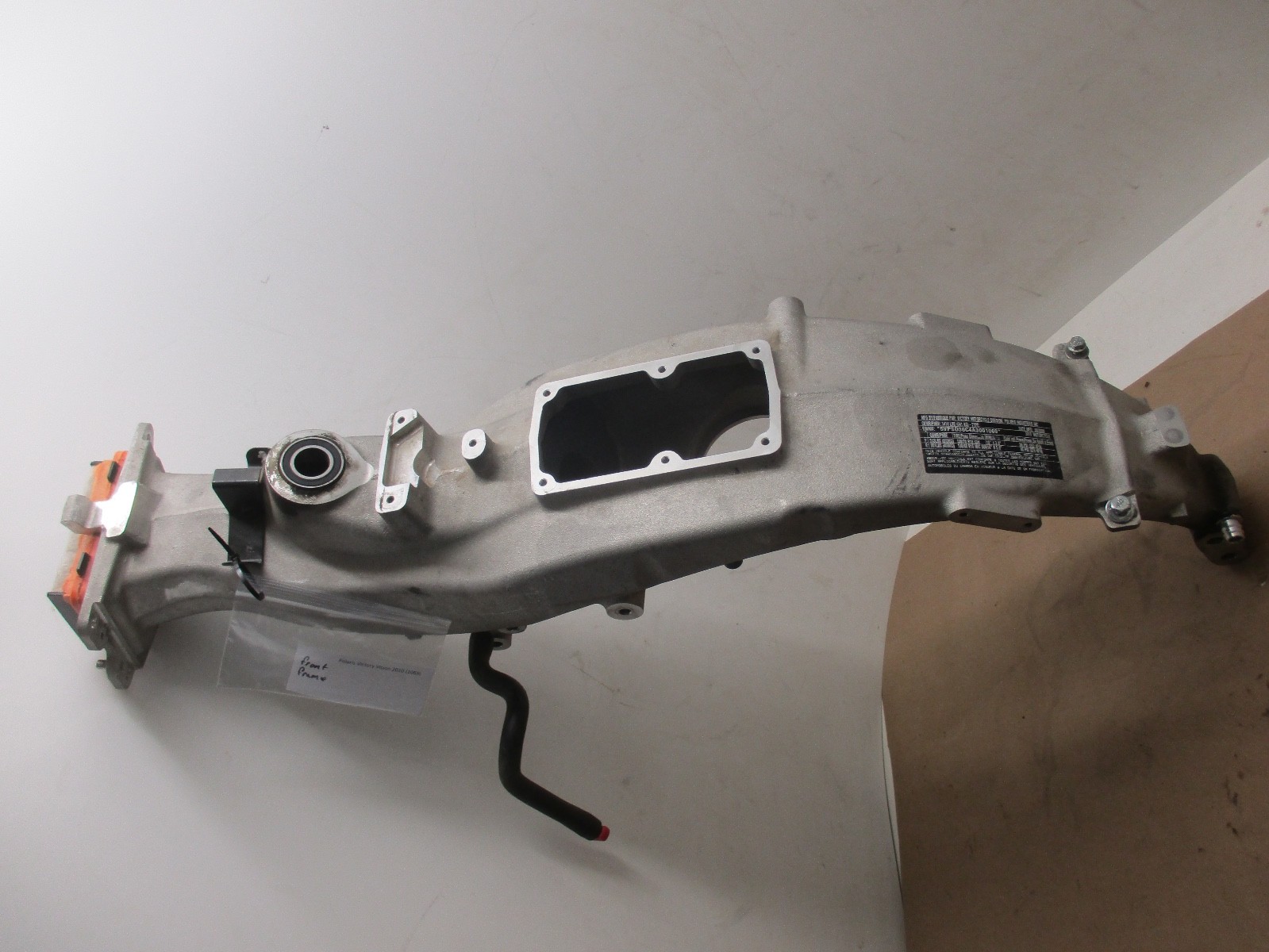 Polaris Victory Vision 2010 (1069) front frame Salvg T