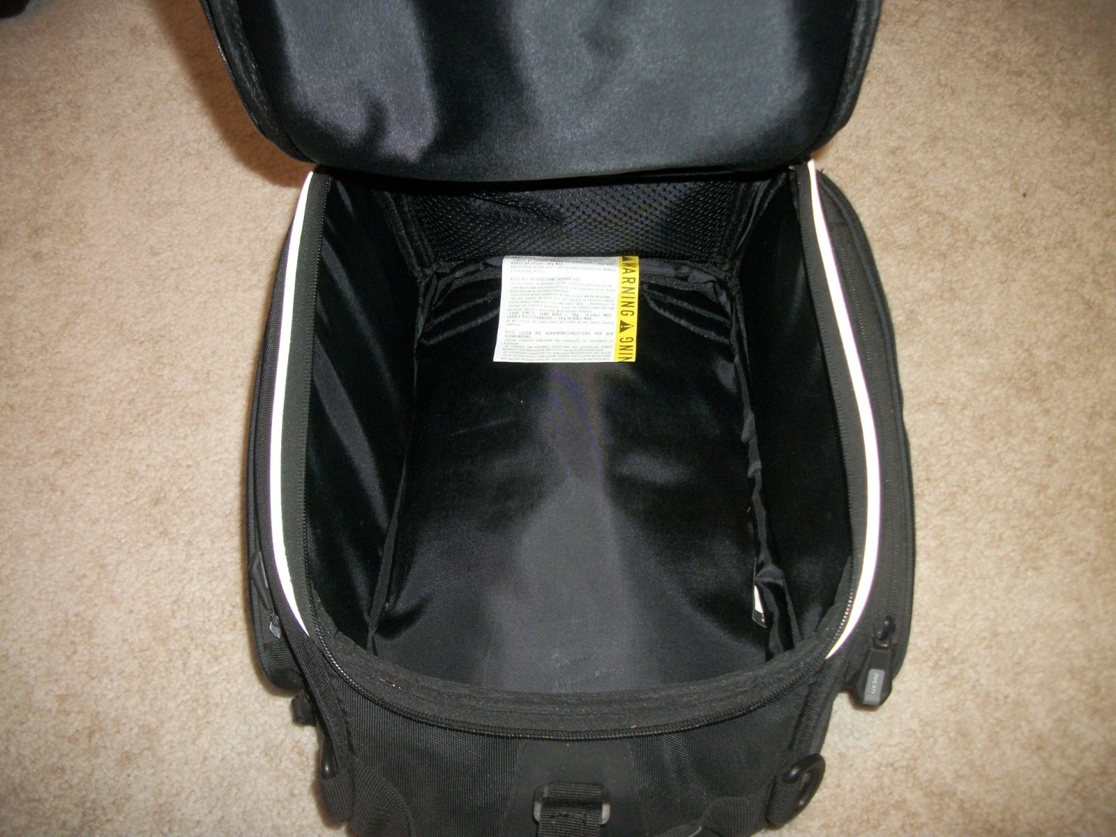 New Ducati Performance Soft Tank Bag Kit magnetic