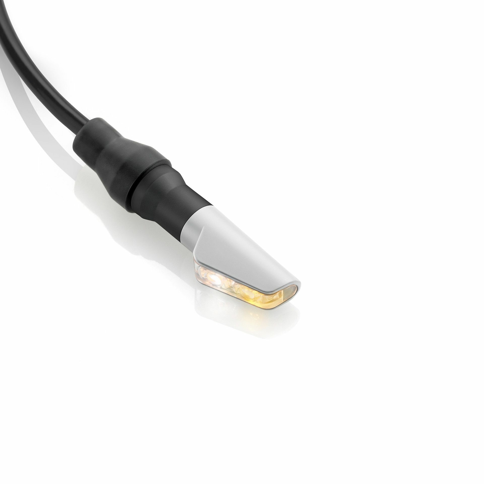 RIZOMA FR121A COUPLE TURN SIGNAL LED 2 FUNC LIGHT UNIVERSAL