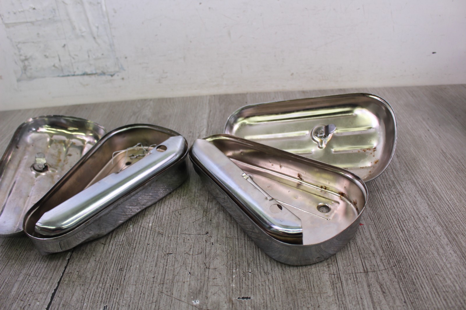 2000 Yamaha V-Star 650 Classic Left and Right Side Storage Boxes with Keys