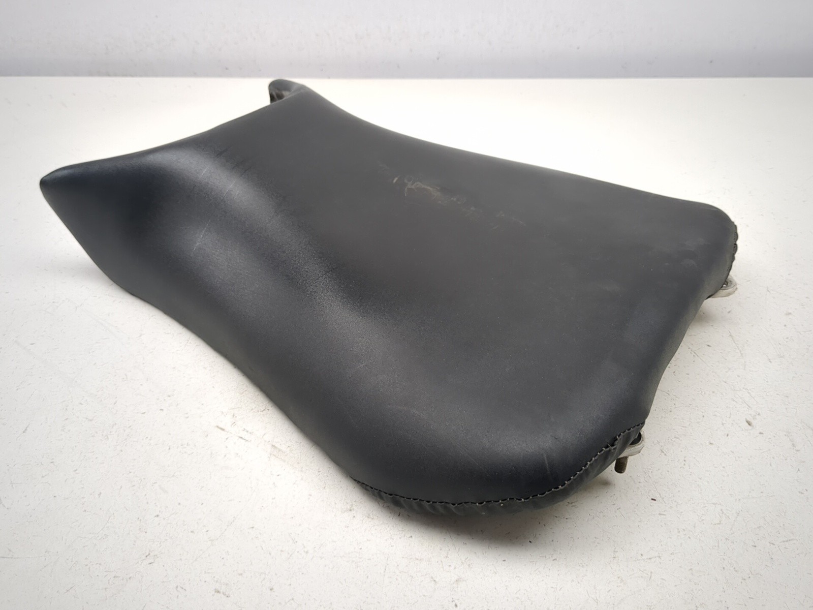 08-16 Yamaha YZF-R6S YZF R6 Front Driver Seat 5SL-24710-00-00