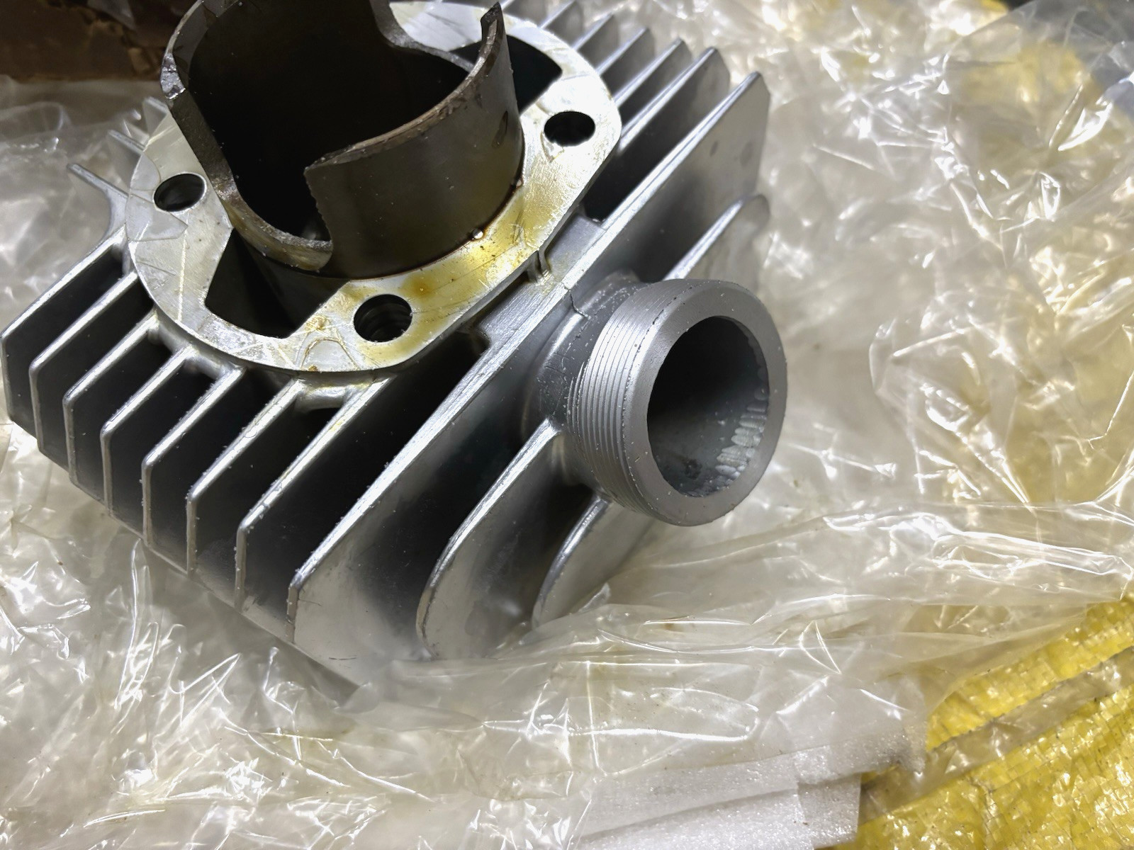 Suzuki 69-92 100 A100 AC100 AS100 A100K/L/M/N A100-4 Cylinder NOS 11210-12610