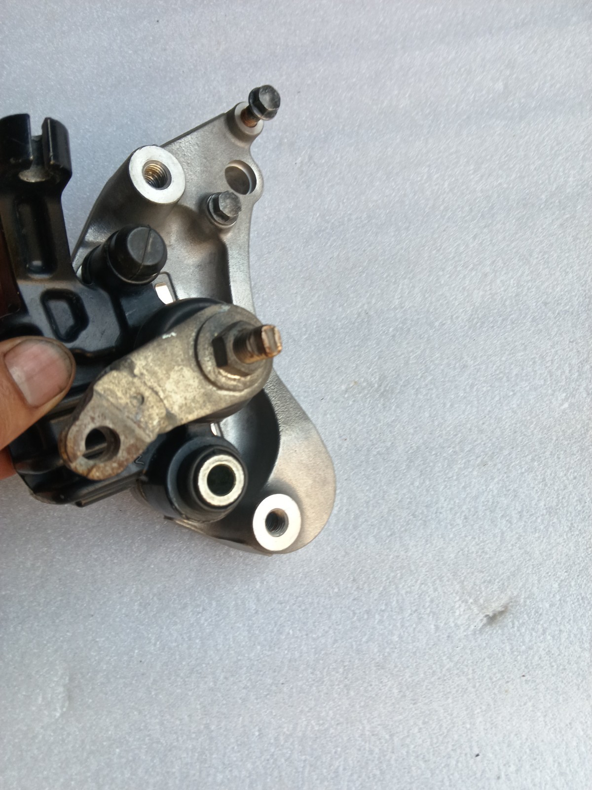 2008 – 2010 Honda DN-01 DN01 NSA700 PARKING BRAKE CALIPER W CABLE OEM
