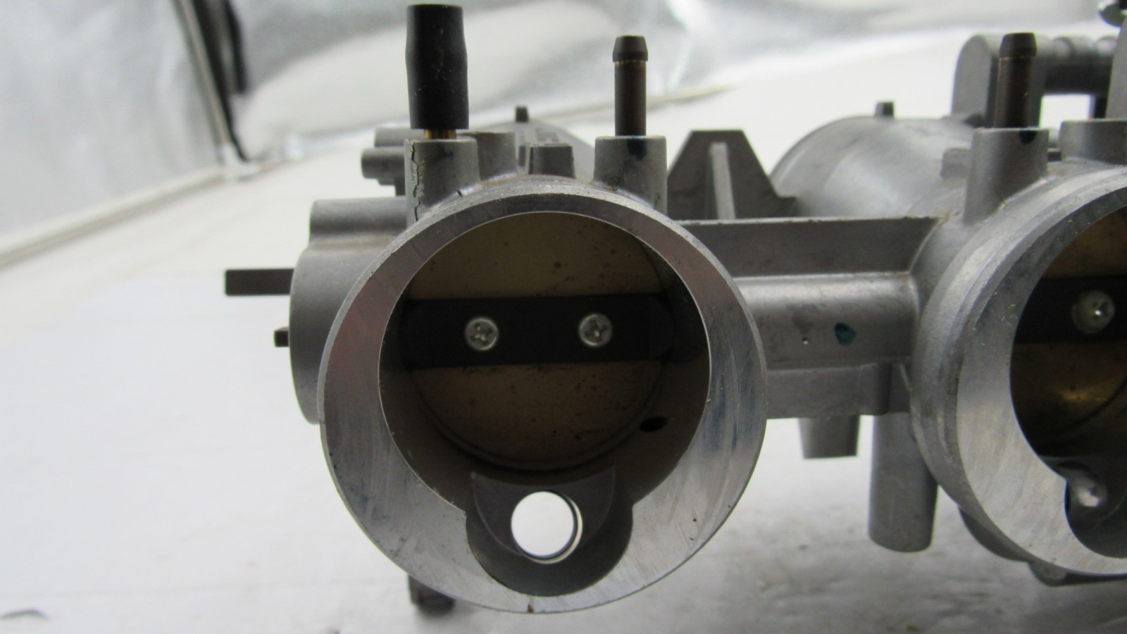 2006 Kawasaki ZX636 Ninja ZX-6R ZX6R Bare Throttle Bodies Body Housing