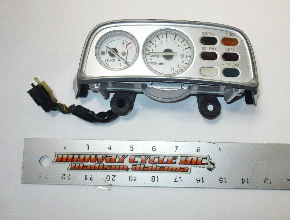 YAMAHA VMX1200 V-MAX TACHOMETER TACH GAUGE PANEL 3LR-83540-00-00 VMX 1200 lm