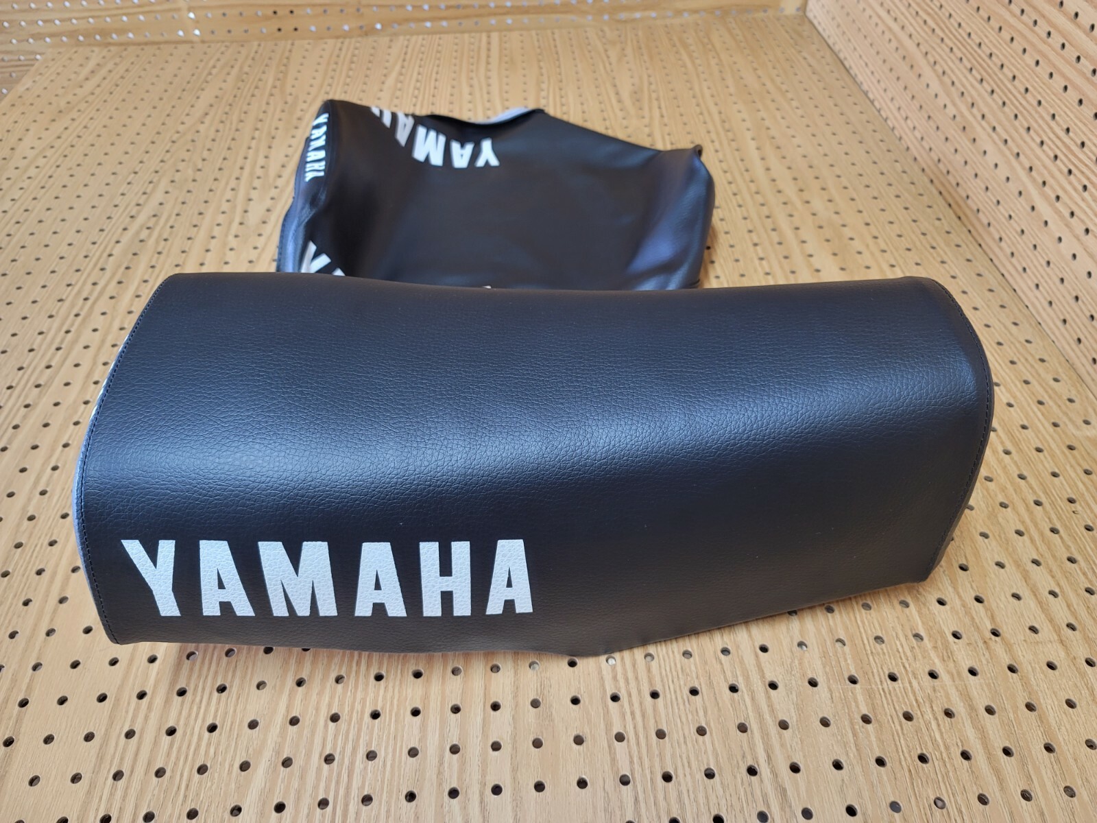 YAMAHA YZ250 F.G.H – YZ400 – YZ465 G.H SEAT COVER 1979 TO 1981 (BLACK) (Y*-67)