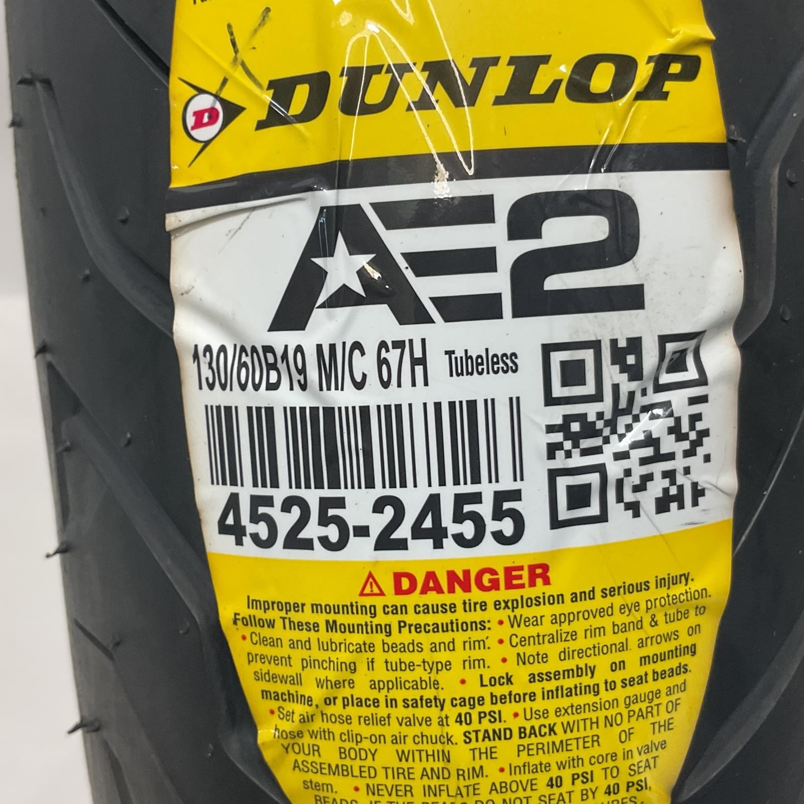 DUNLOP 19″ Front Blackwall Motorcycle Tire AE2 130/60B19 67H 45252455