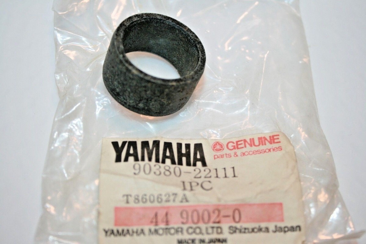 NOS Yamaha Motorcycle Swing Arm Bushing IT250 IT490 TT600 XT250 90380-22111