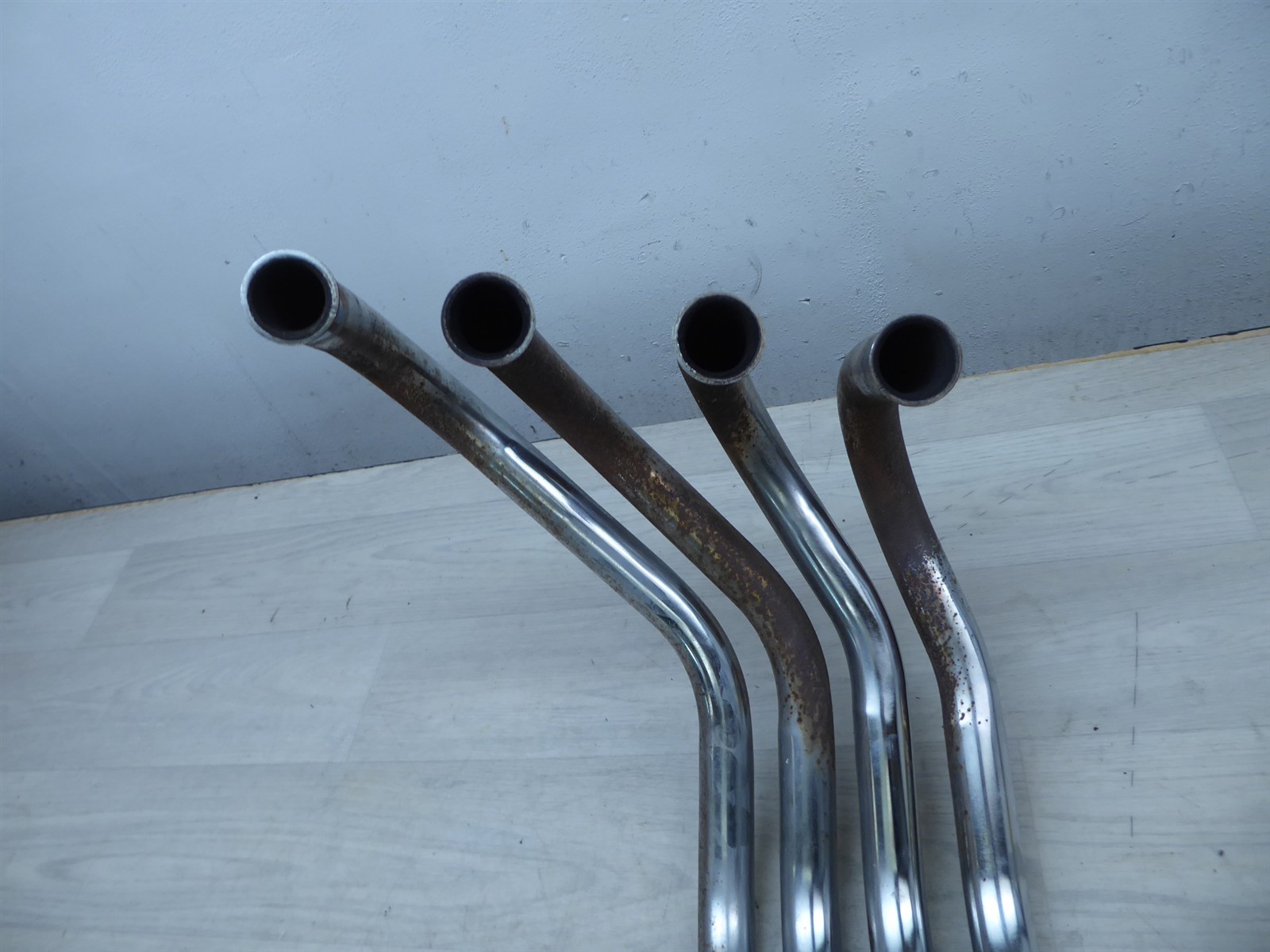 1975 Honda CB400F Four H21003. OEM 4-1 exhaust headers w/muffler