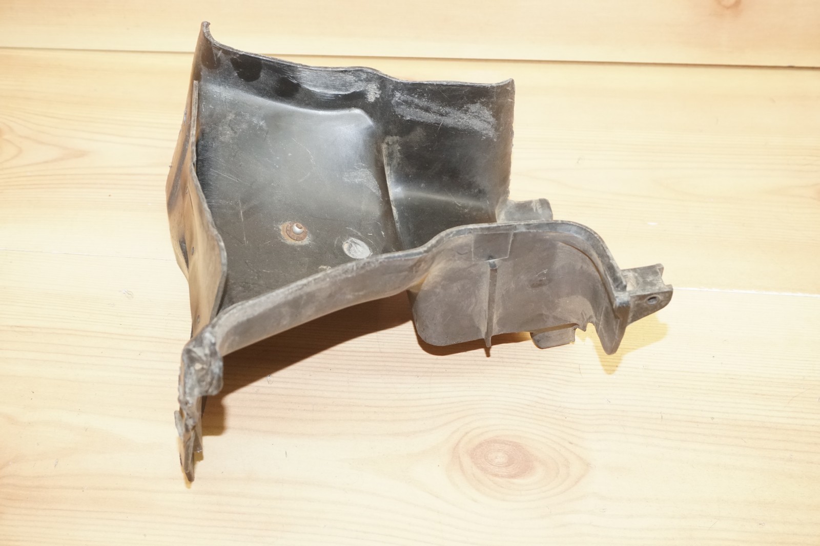 77-82 Yamaha YZ125 79-82 YZ250 Mud Flap Shock Guard YZ465 YZ490 4V2-21419-00-00