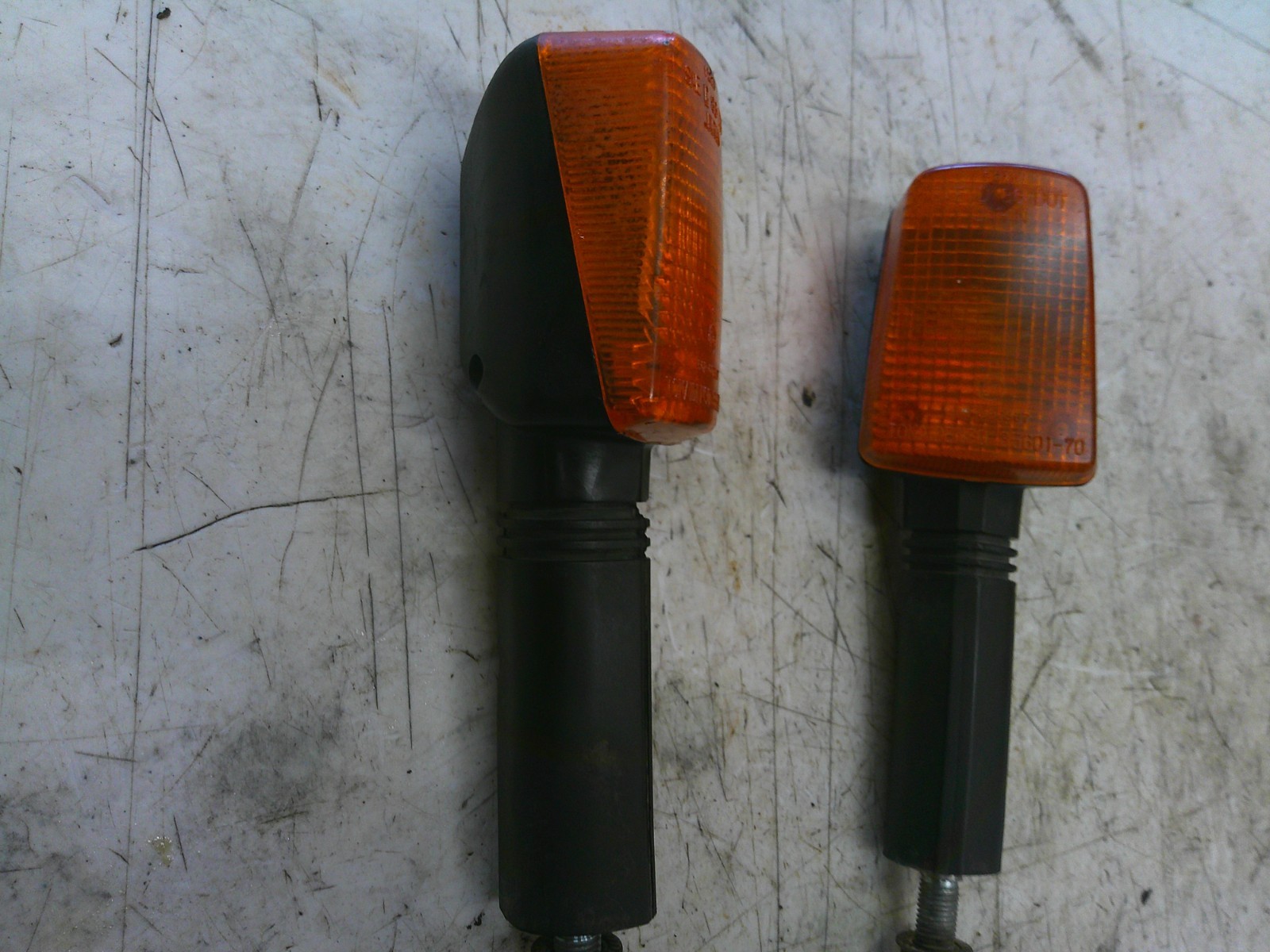 1992-1993 Suzuki GSXR 600 front left right turn signals set