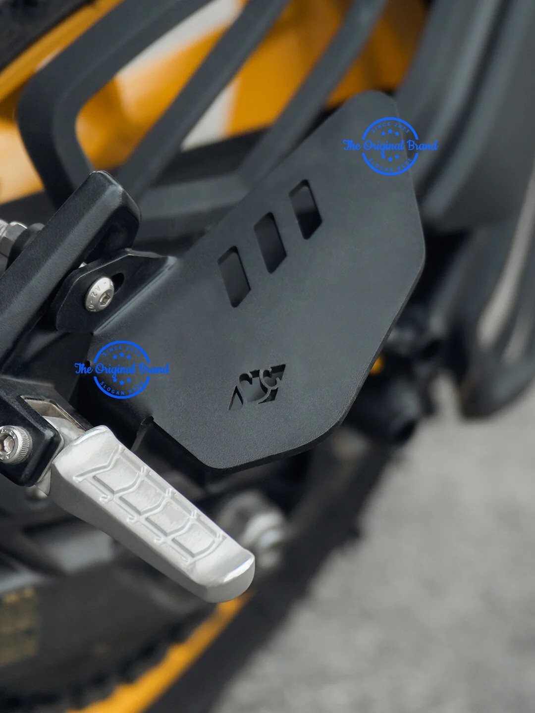 MS Black BOLTER PILLION “FOOTREST Fit For TVS Apache RTR 310”