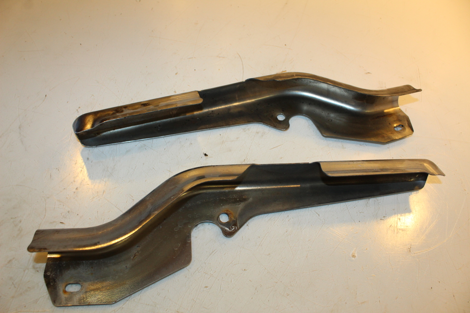 2007 Harley Davidson Road King FLHR Fender Covers Caps Plate 47504-97