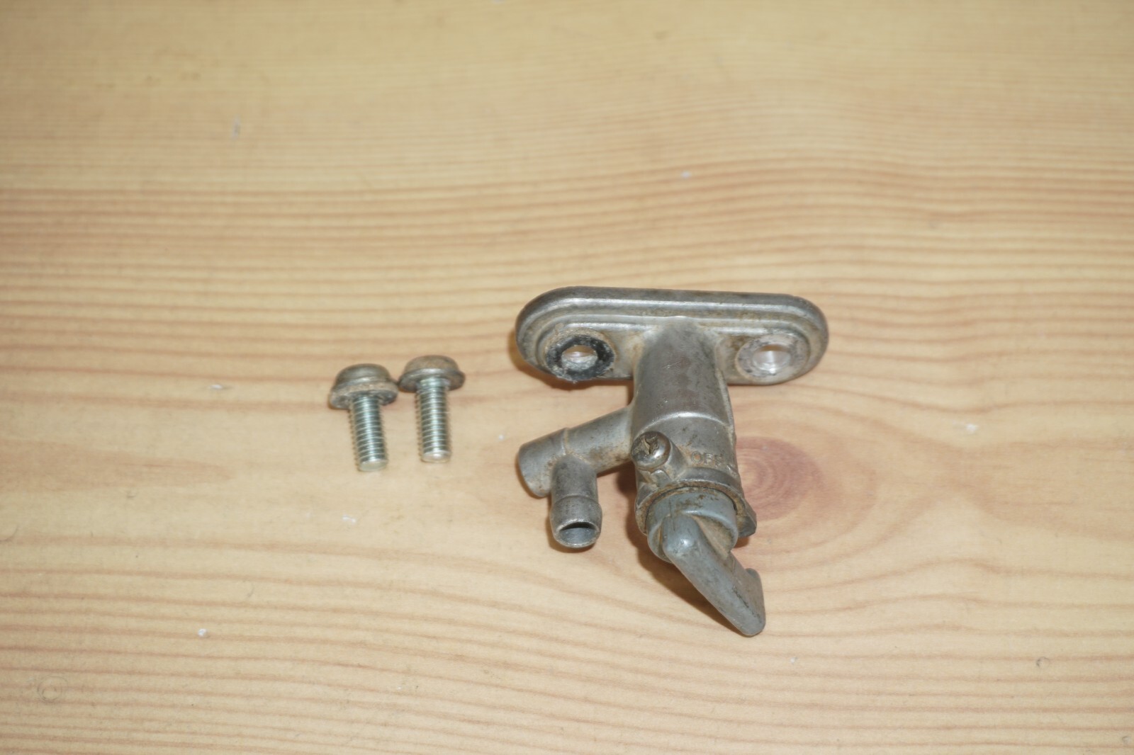 1977-1985 Yamaha YZ125 Fuel Valve Gas Tank Petcock YZ250 YZ490 2K5-24500-00-00