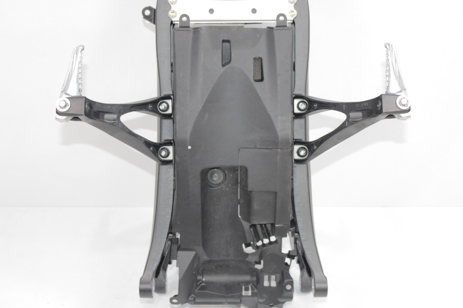17-26 HONDA CBR1000RR REAR SUBFRAME BACK SUB FRAME STRAIGHT #0620
