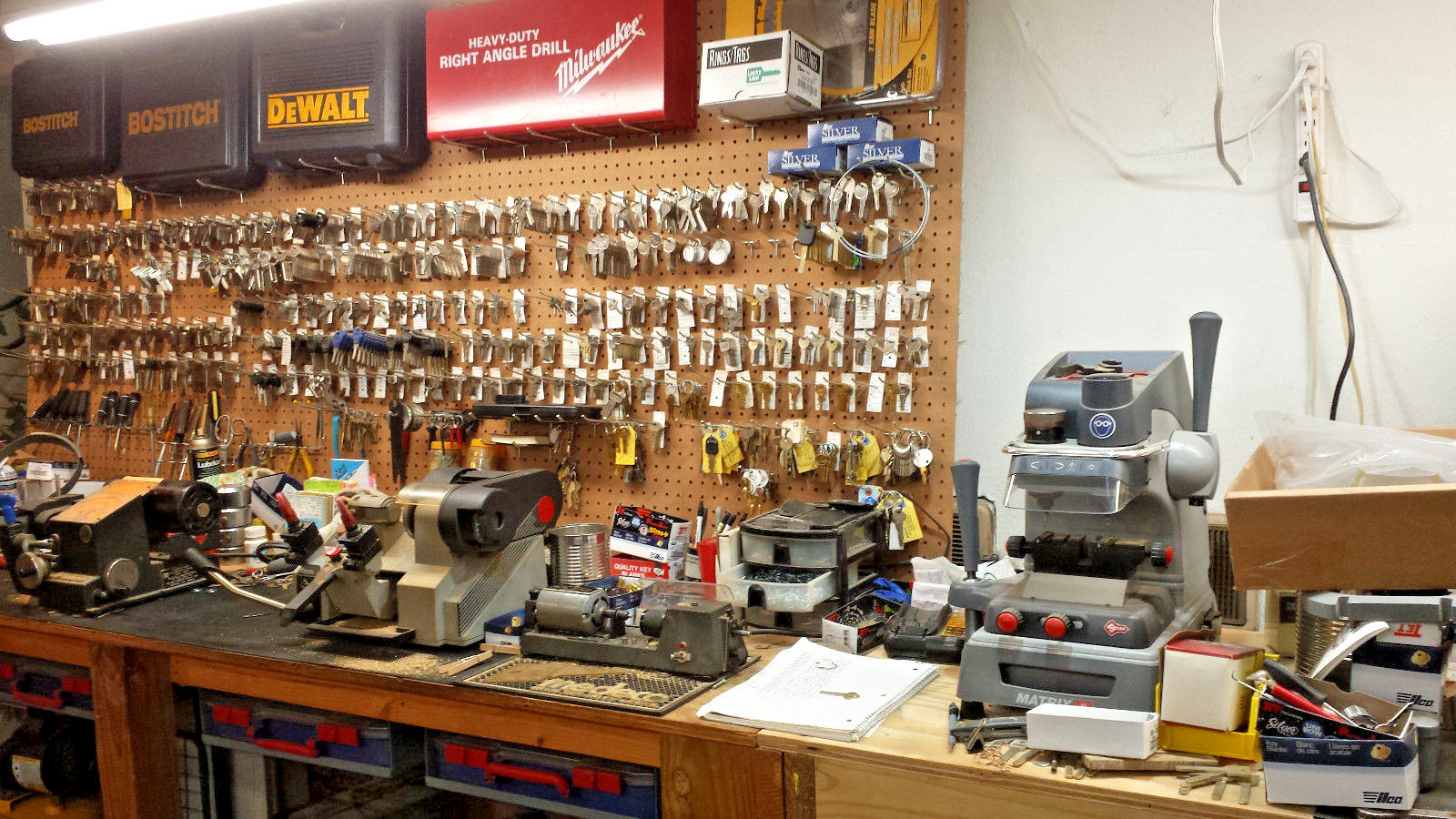 Kawasaki-Motorcycle-ATV-New-Replacement-Keys-Cut-by-Code-Number-Guaranteed work