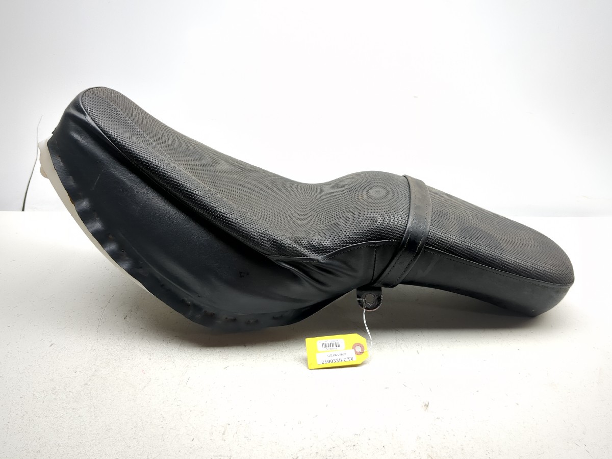 05-09 Suzuki S50 Boulevard VS800 Full One Piece Driver Passenger Seat 09091