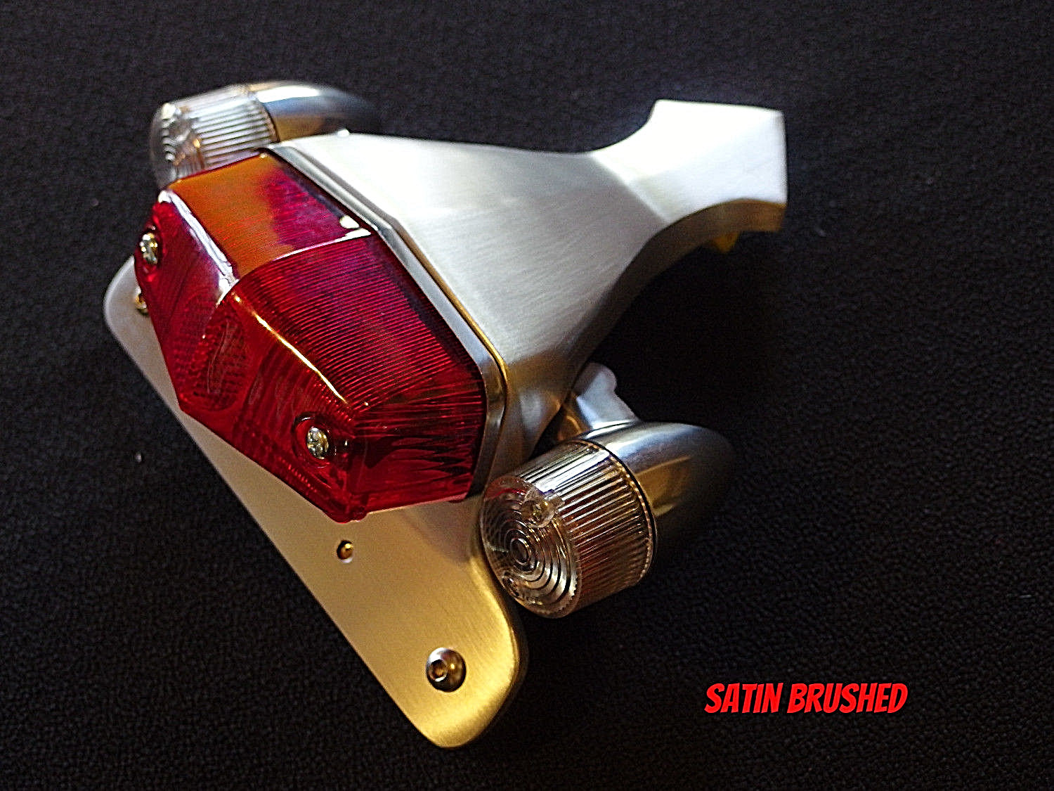 TRIUMPH T120 T100 BONNEVILLE TAIL LIGHT /TURN SIGNAL TIDY BOLT ON KIT CAFE RACER
