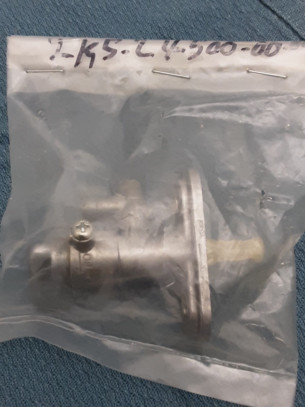 NEW GENUINE HONDA 2K5-24500-00 FUEL COCK ASY 1 YZ125 YZ250 YZ490 YZ80