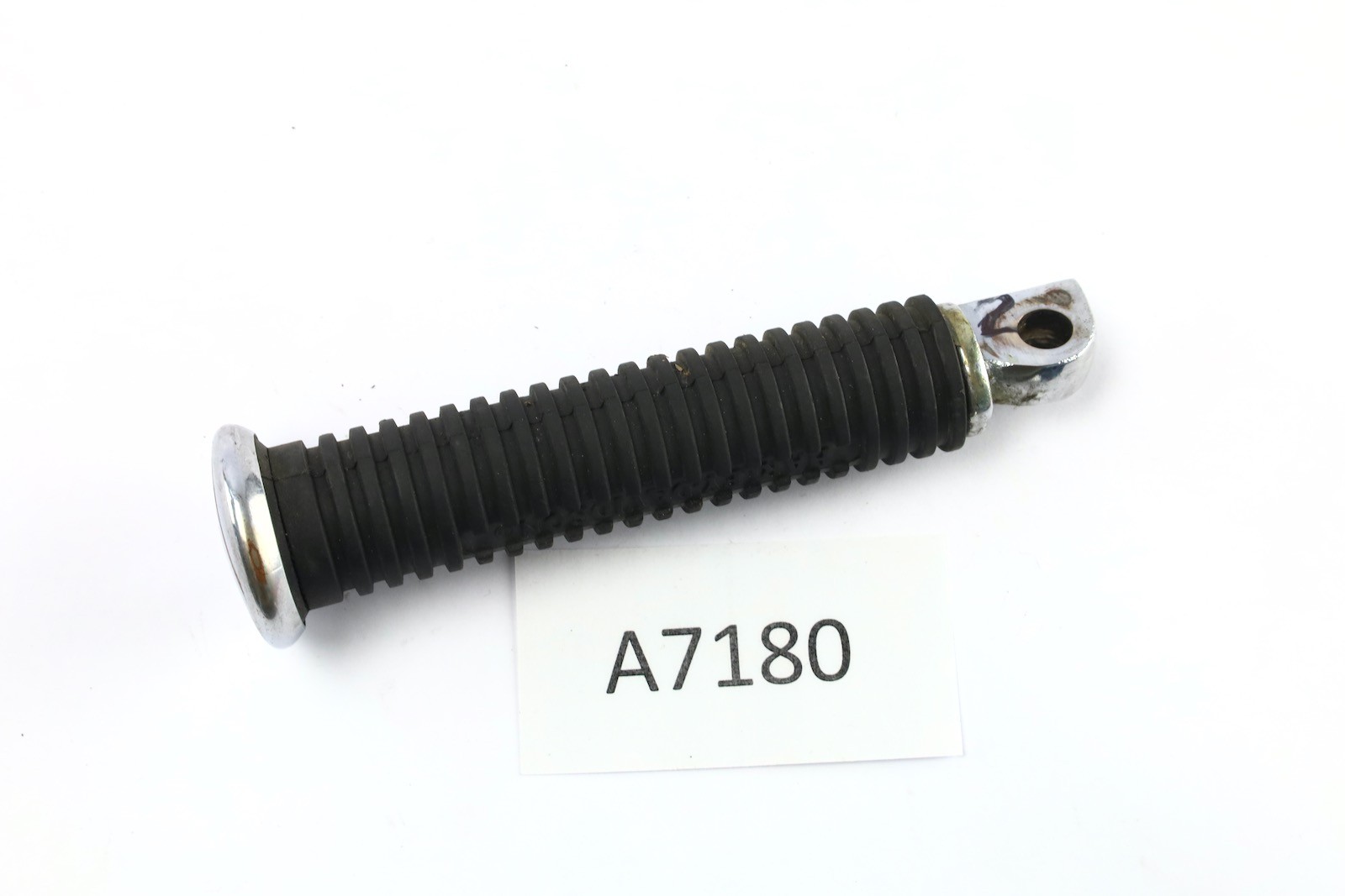 Harley Davidson Dyna Softail – 125mm Passenger Footrest 17-0441C-BC324 A718