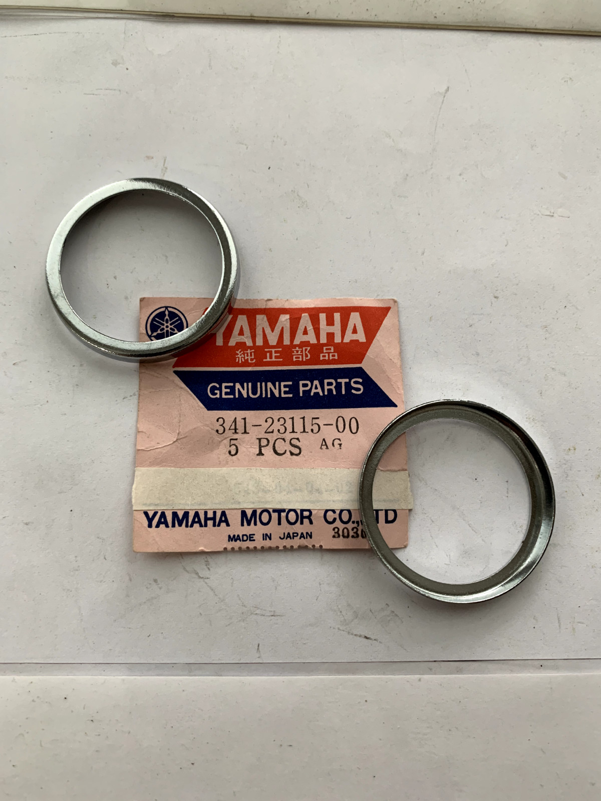 YAMAHA TX,XS FRAME FRONT FORK UPPER COVER(341-23115-00)1PAIR,2PCS