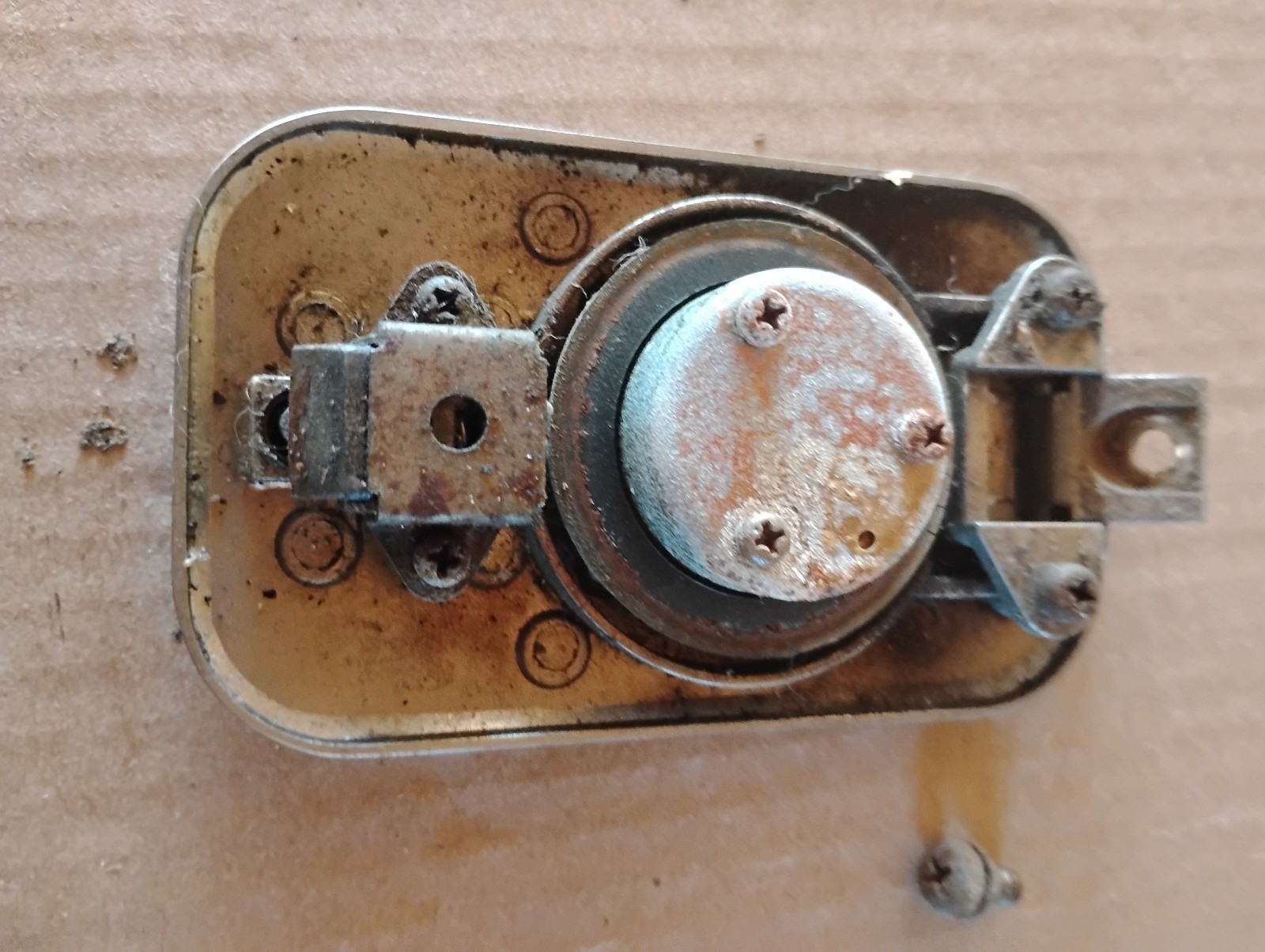 kawasaki z1r 1000 kz gas tank cap with key and screw