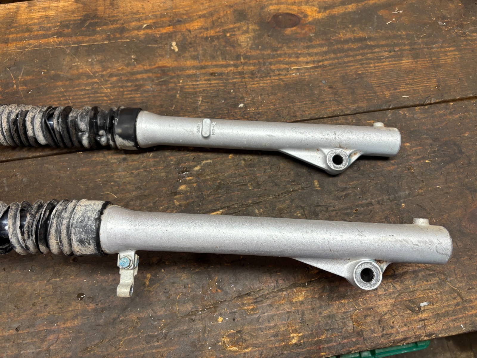 2001 Honda XR100 Front Forks Triple Tree XR 100