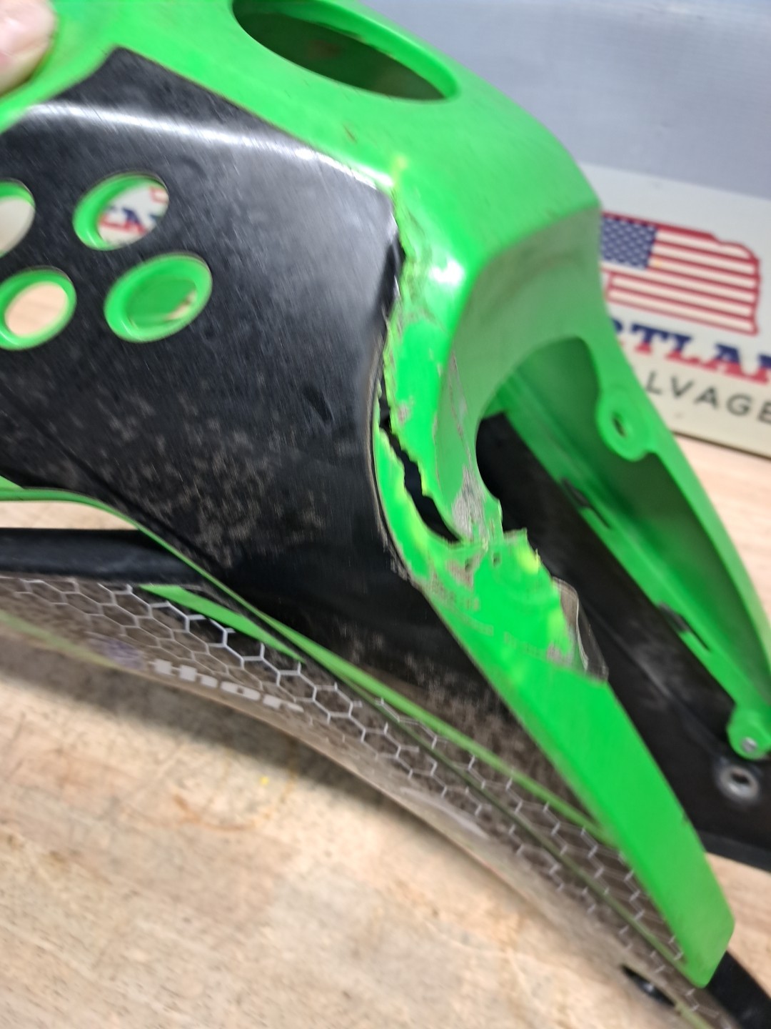 2009 Kawasaki KLX 140 klx140 tank cover plastic body panel cowl fairing R9