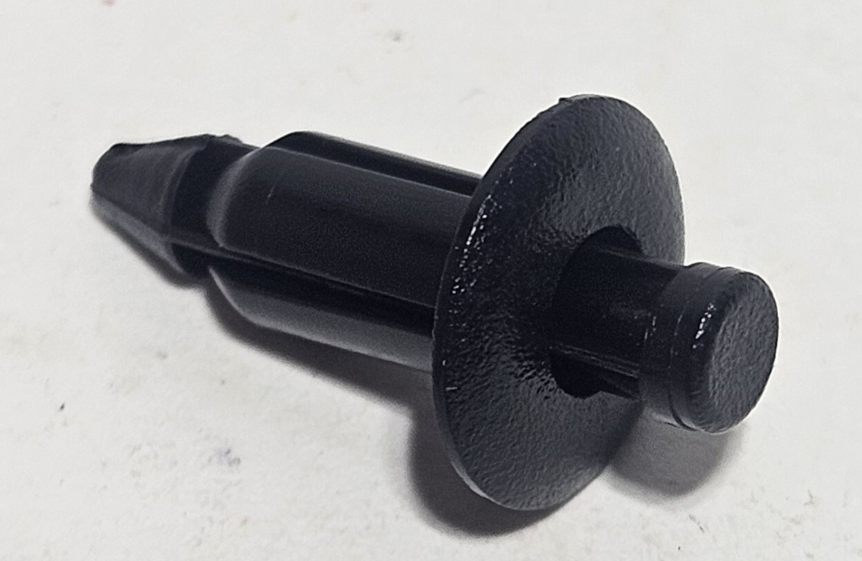 1 NEW Genuine Honda Black Push Pin Rivet Clip Factory Hardware OEM 90116-MCS-G00