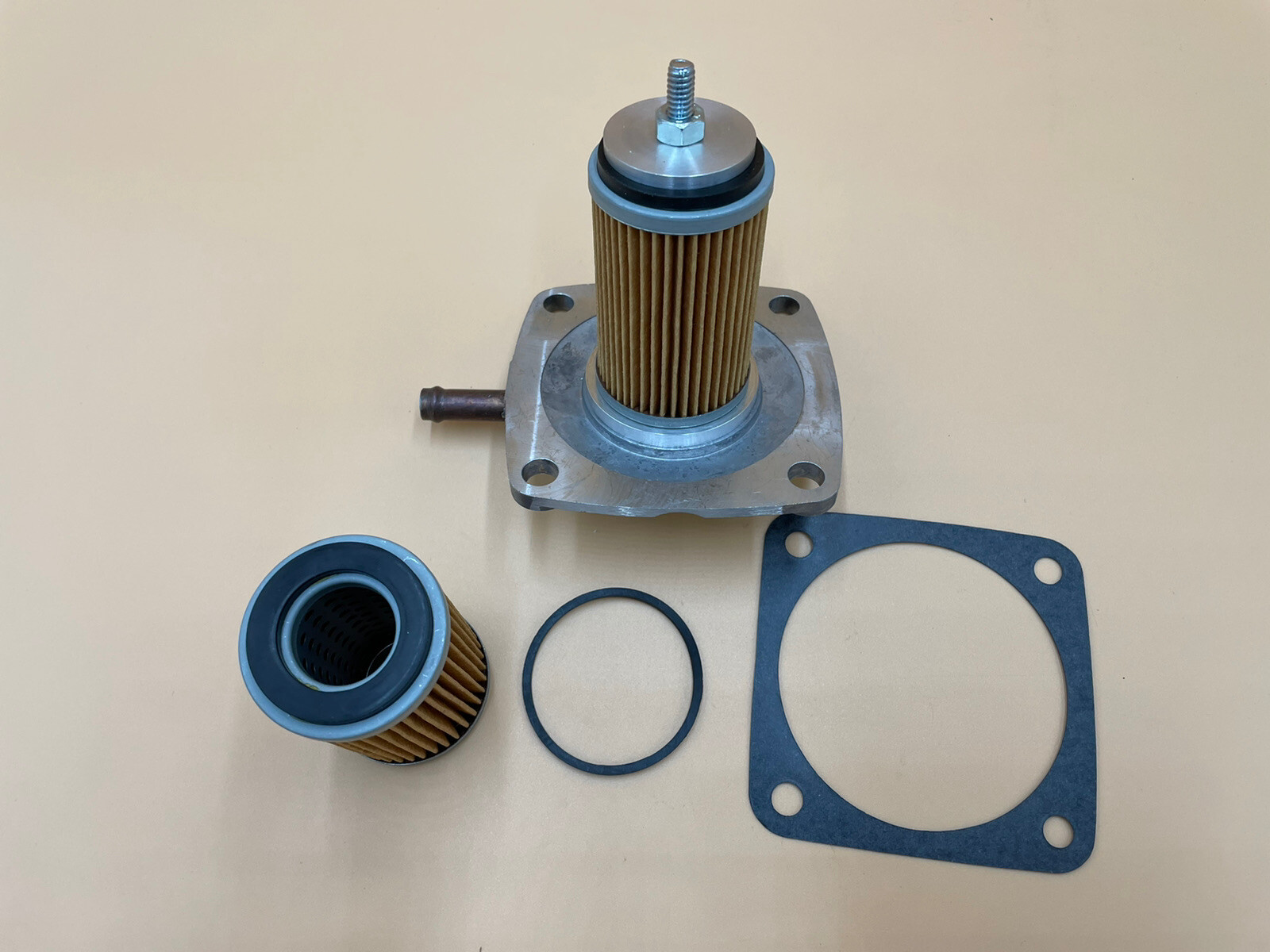 TRIUMPH SUMP PLATE FLITER 71-3316 F OIL IN FRAME T120 T120R TR6 T140 TR7 TRICOR