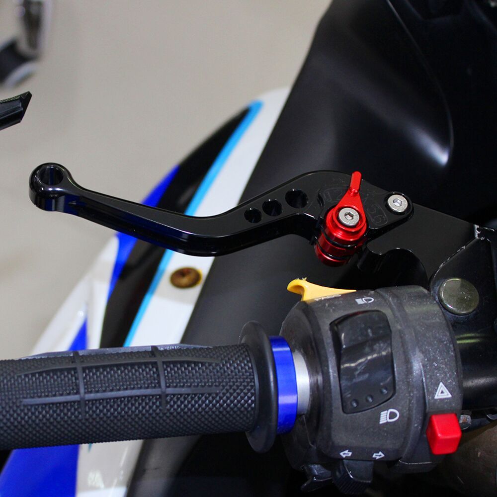 CNC Clutch Brake Levers For CBR600RR 900 1000RR 300 500R GSXR R1 YFM700 R6/S R3