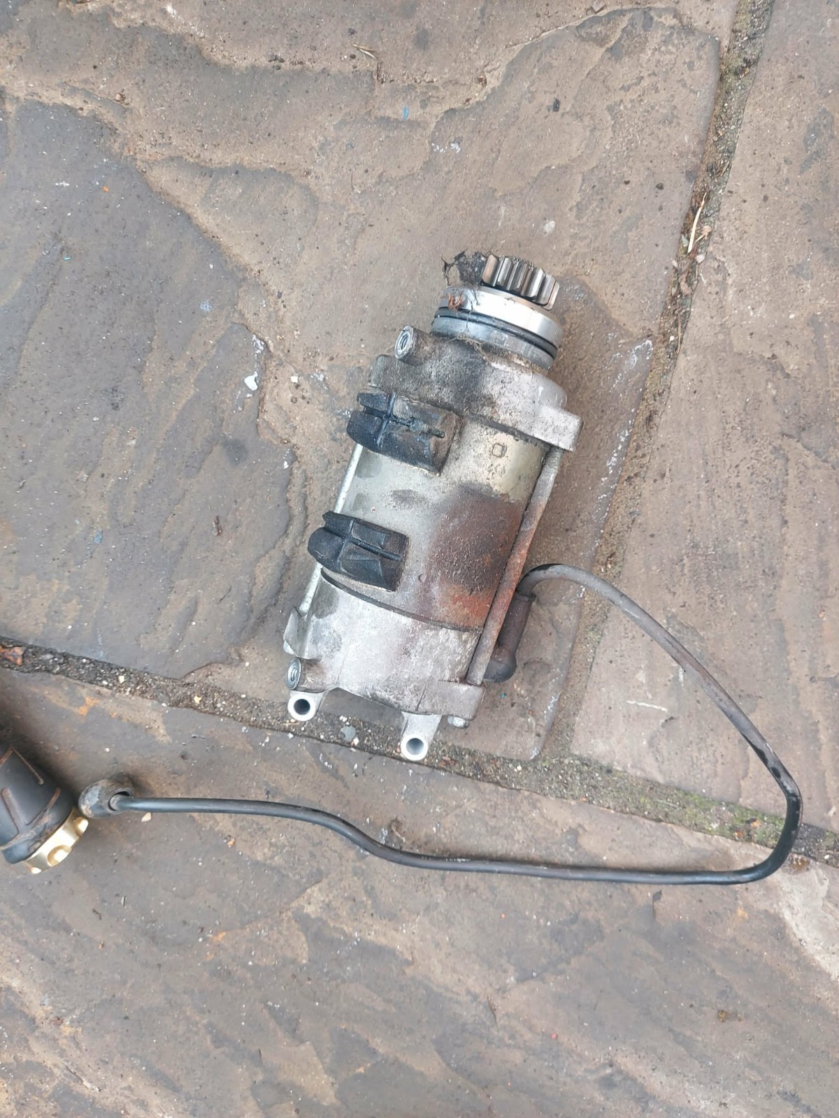 KAWASAKI ZR 7S ZR750F ZR7 1999 – 2003 ENGINE STARTER MOTOR WITH LEAD