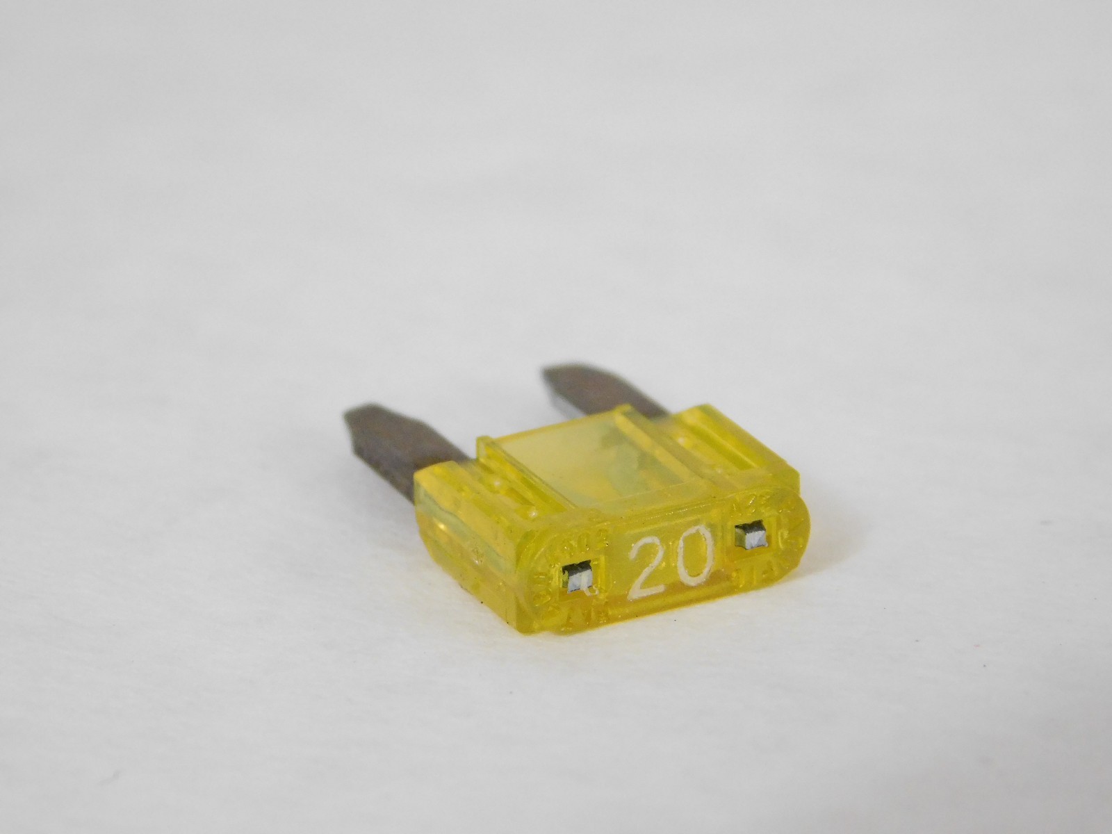 1 NOS Genuine Factory Original HONDA CB900F CBR1100XX MINI FUSE GENUINE OEM 20A