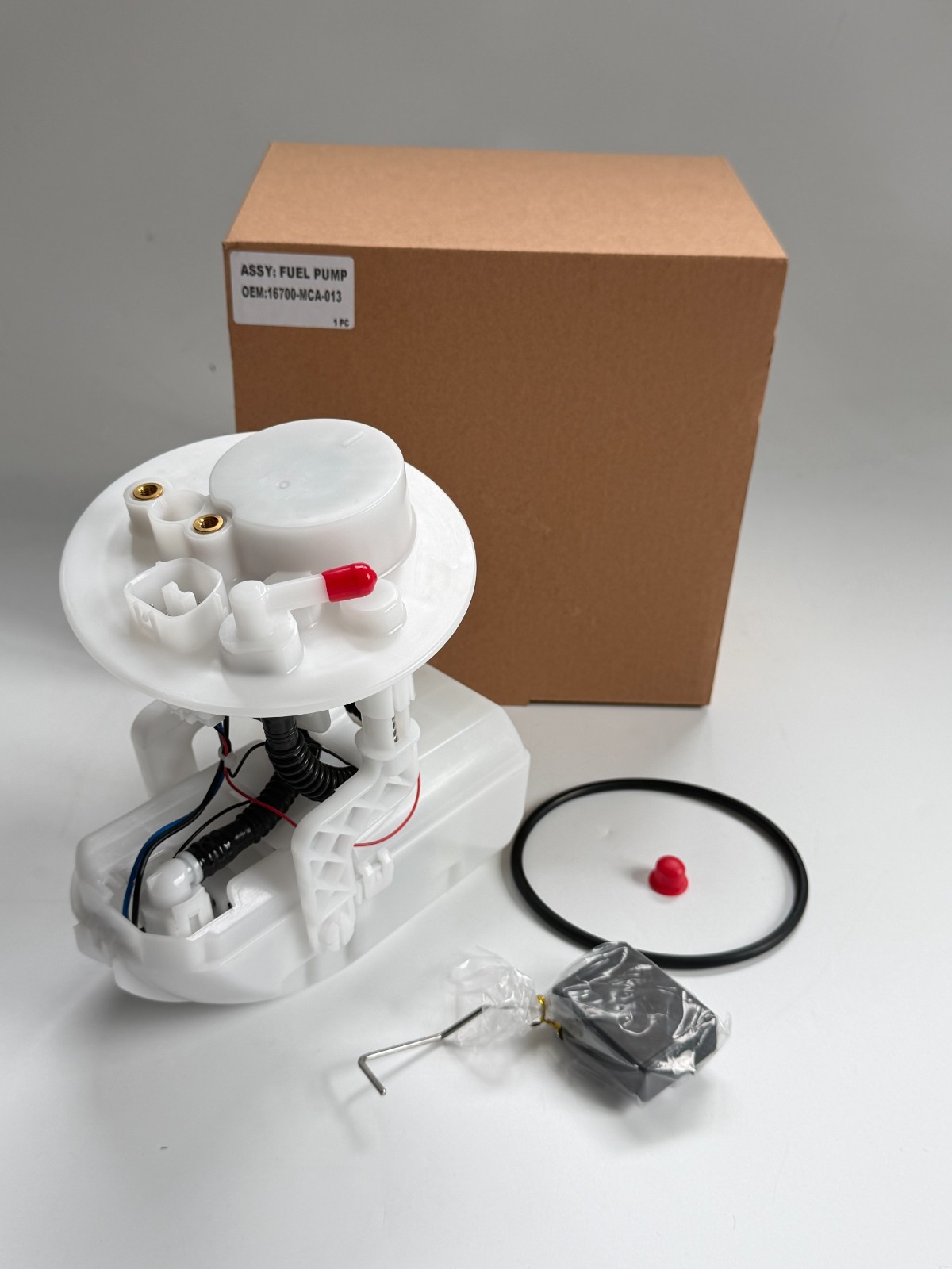 16700-MCA-013 Fuel Pump Assembly For Honda Goldwing GL1800 2001-2017 GL1800B
