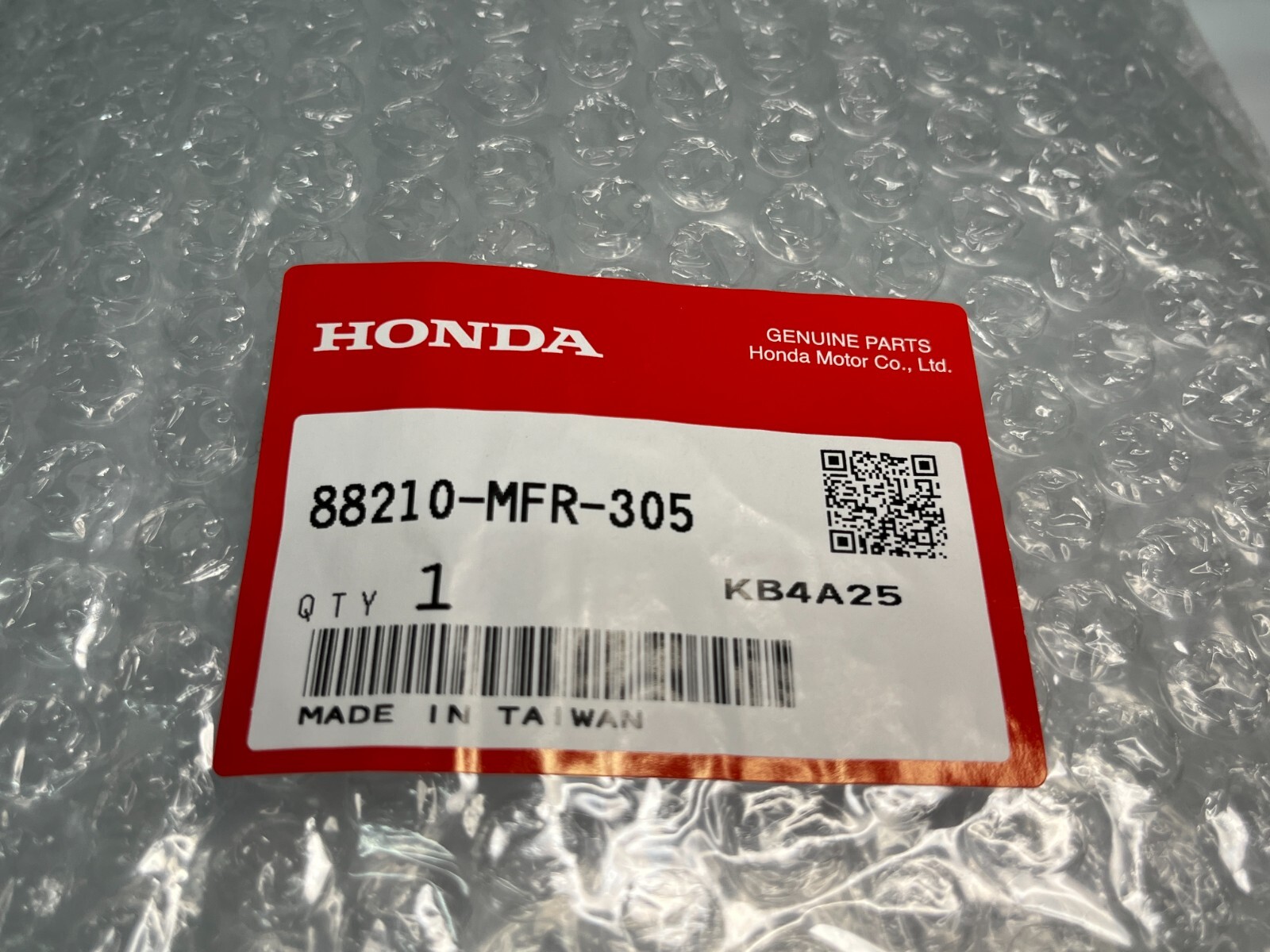 HONDA CHROME OEM RIGHT SIDE REAR VIEW MIRROR New 88210-MFR-305