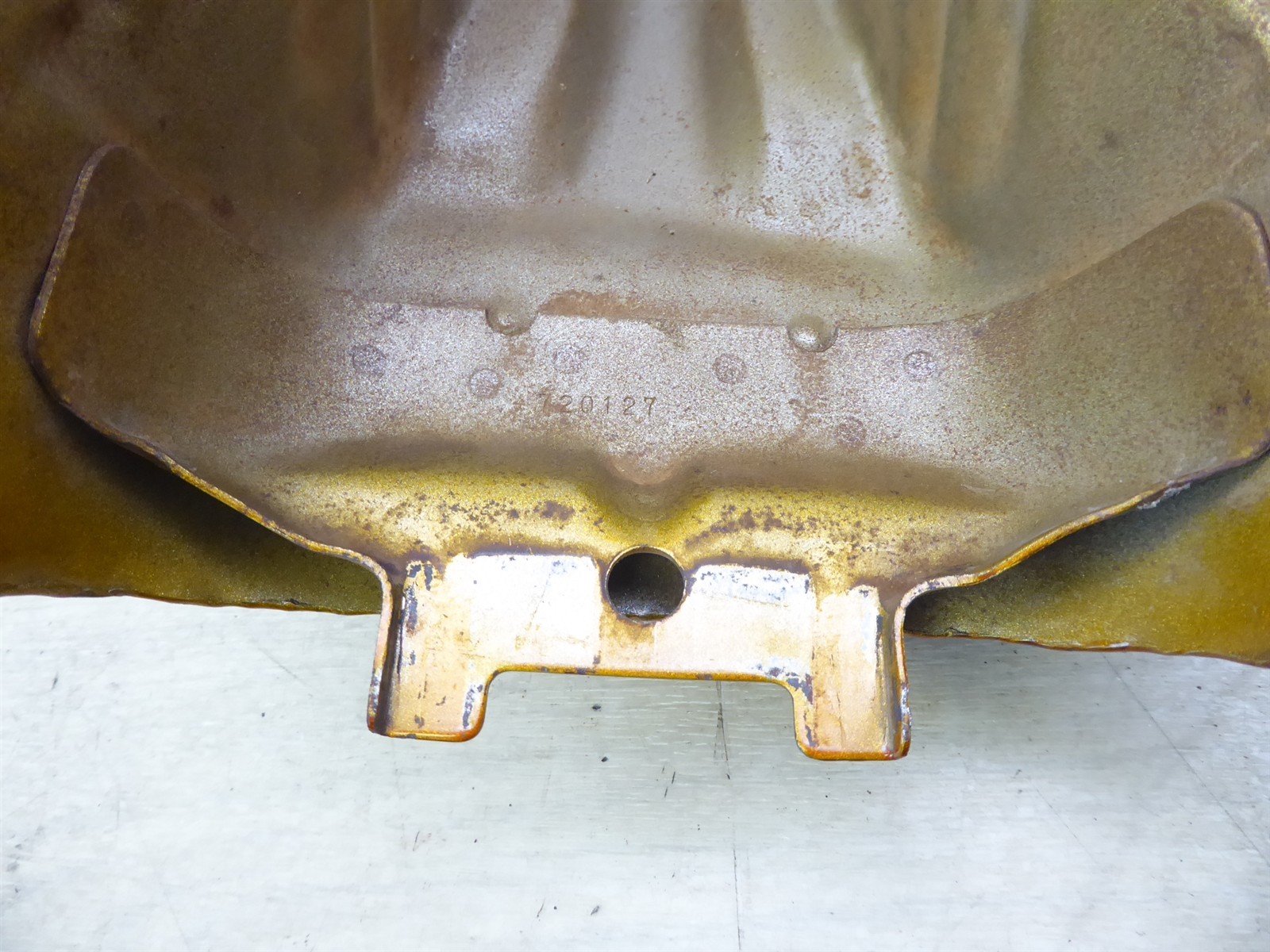 1972 Honda CB350 Twin H21022) gold gas petrol fuel tank with cap and emblems