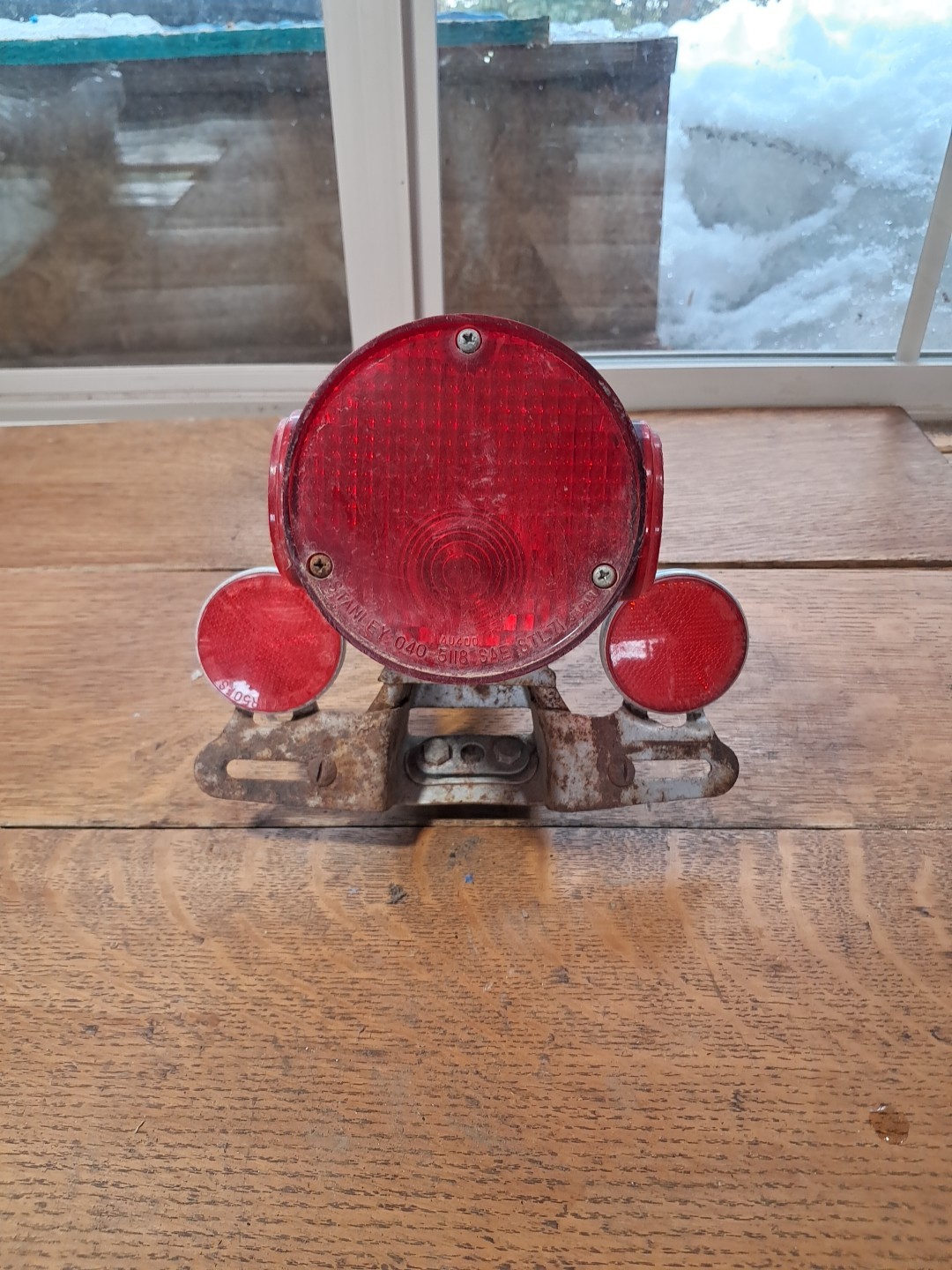 Yamaha Rd350 Complete Tail Light Assembly 040-4918 XS650 OEM vintage K71
