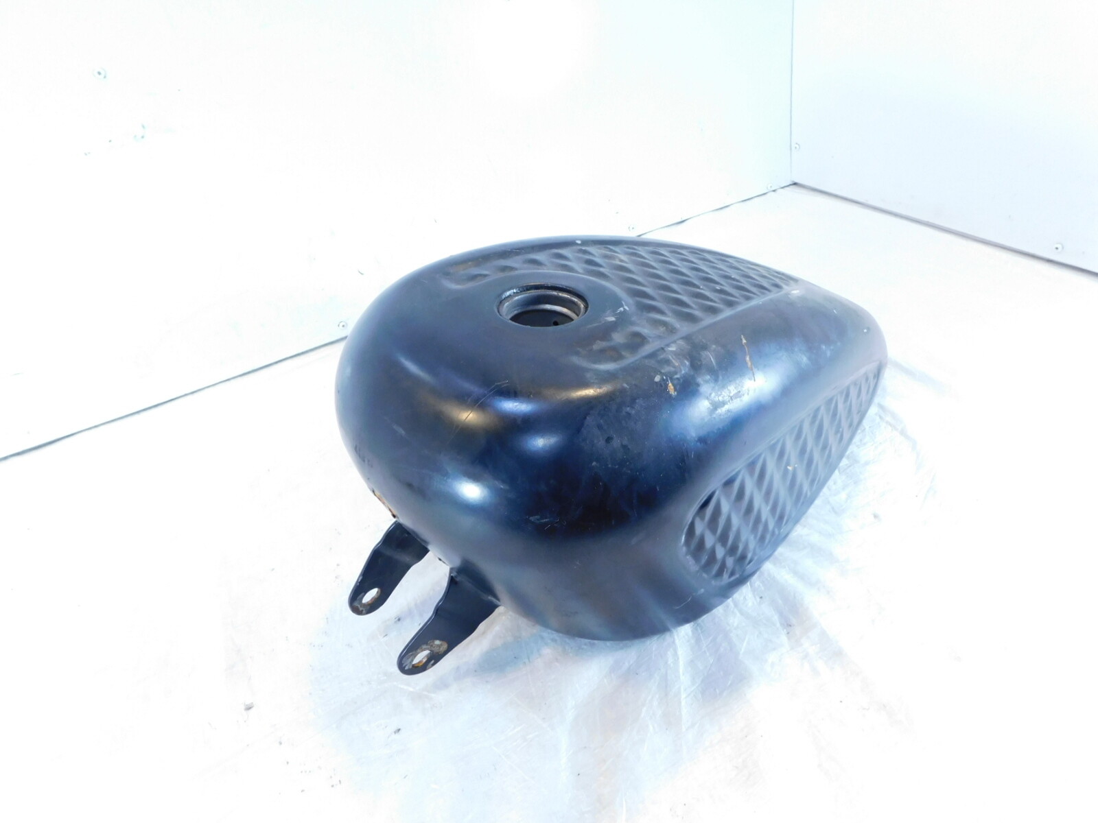 1998-2003 Harley Davidson Sportster 883 & 1200 Black Fuel Gas Petrol Tank
