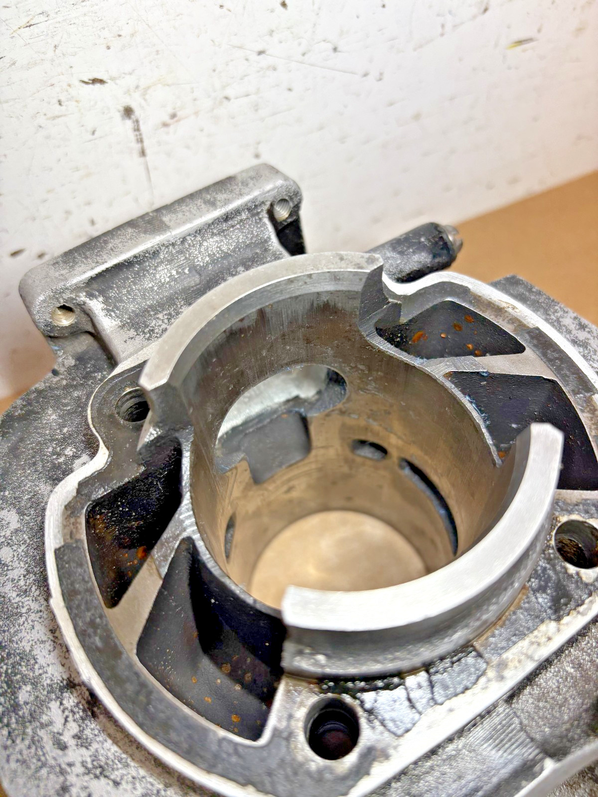 Yamaha AT2 AT3 125 Engine Cylinder and Piston / Jug / 56mm STD/ 316-11311-02-00