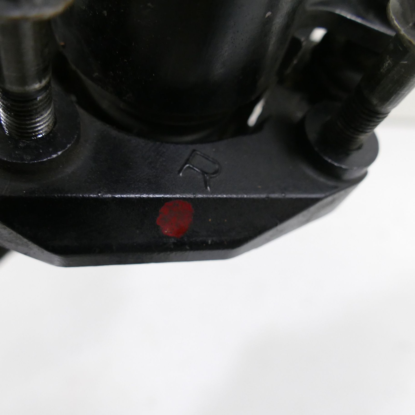 Kawasaki GT 750 brake caliper front right brake front right 81008