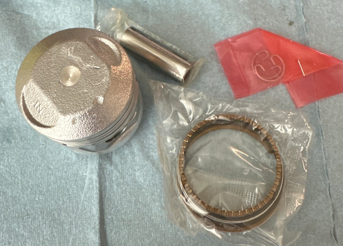 NEW STANDARD 47MM PISTON ATC70 TRX70 CT70 (80/81 PASSPORTS) (SHORT SKIRT)