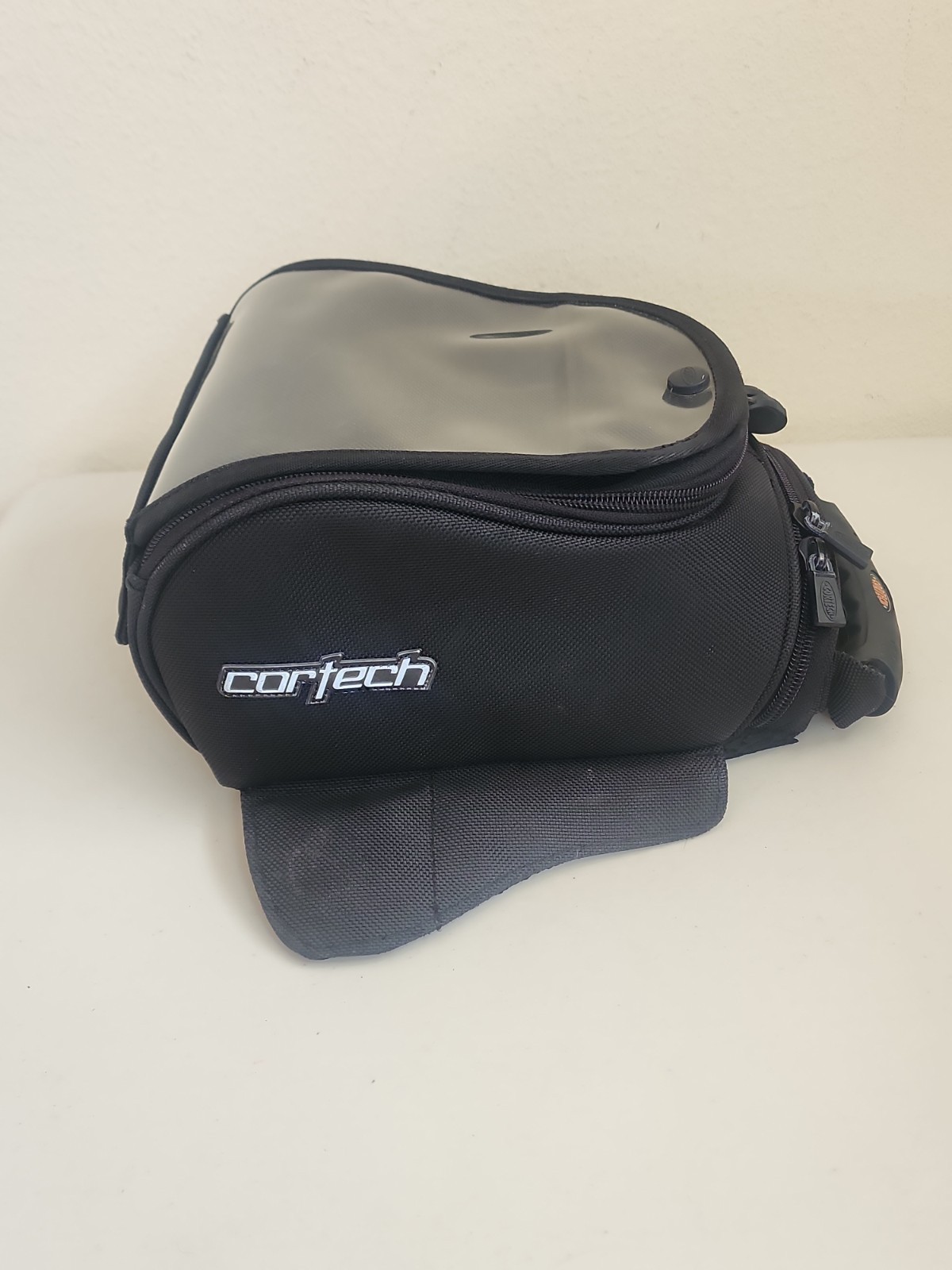 Cortech Motorcycle Tank Bag Super 14L Black Magnetic Travel