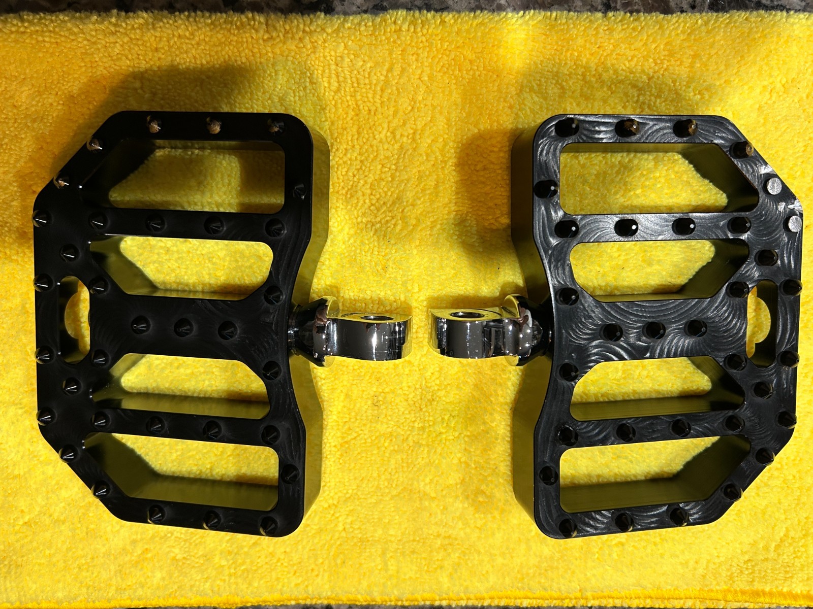 Brass Balls Cycles Mini Moto Floorboards Harley Dyna Softail Sportster Baggers