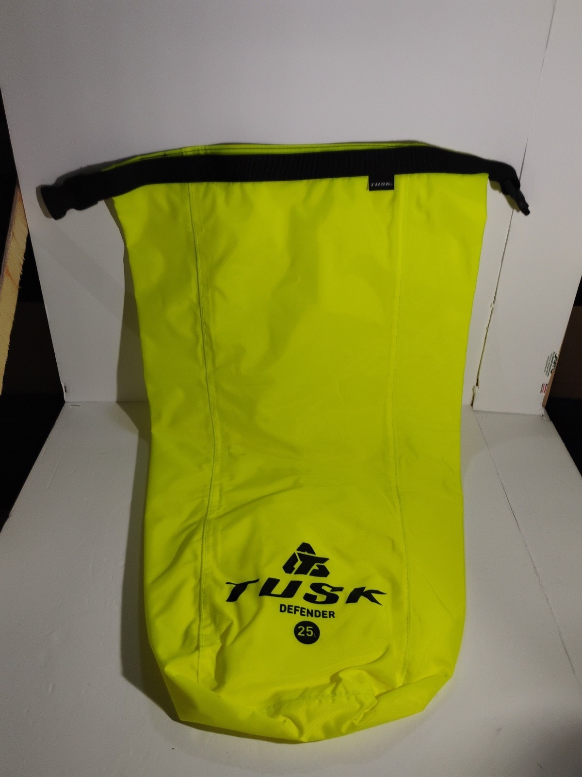2x Tusk Defender Dry Bag 25 Liter Florescent Green Waterproof For Outdoors