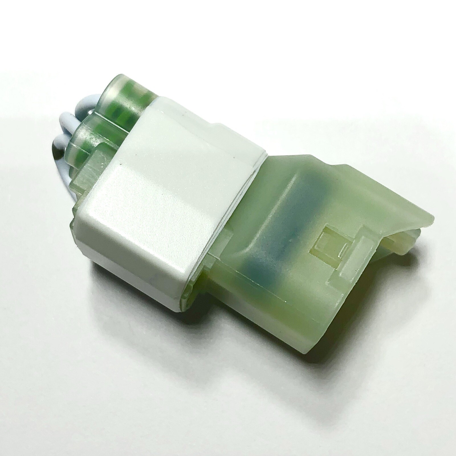 (2PC) White + Black OEM KX250 KX450 DFI Wire Lead Coupler 26011-0748 26011-0728