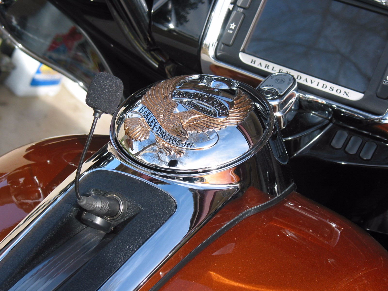 THE FREEDOM MICROPHONE A WIRELESS MICROPHONE FOR 14-22 HARLEY DAVIDSON TOURING