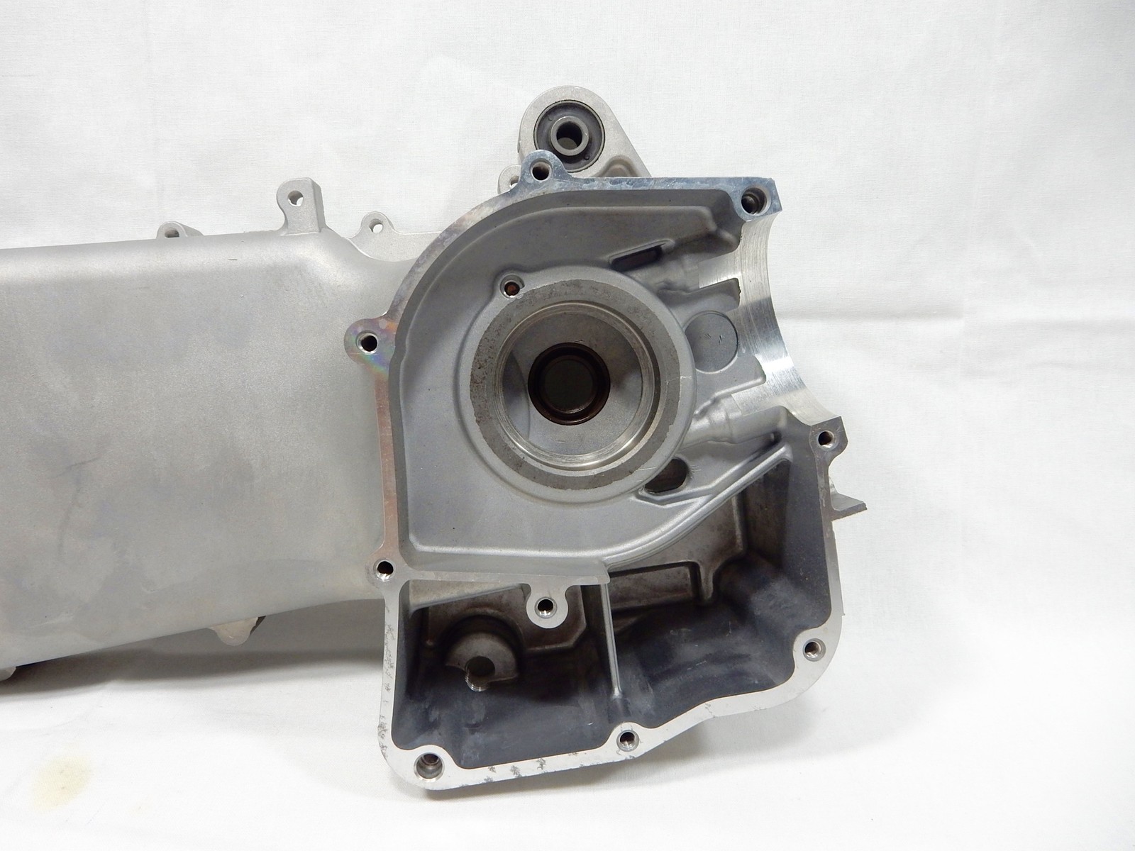 GY6 B-BLOCK LEFT SIDE CRANK CASE FOR 63mm CYLINDER BORE 57mm STUD SPACING SSP-G