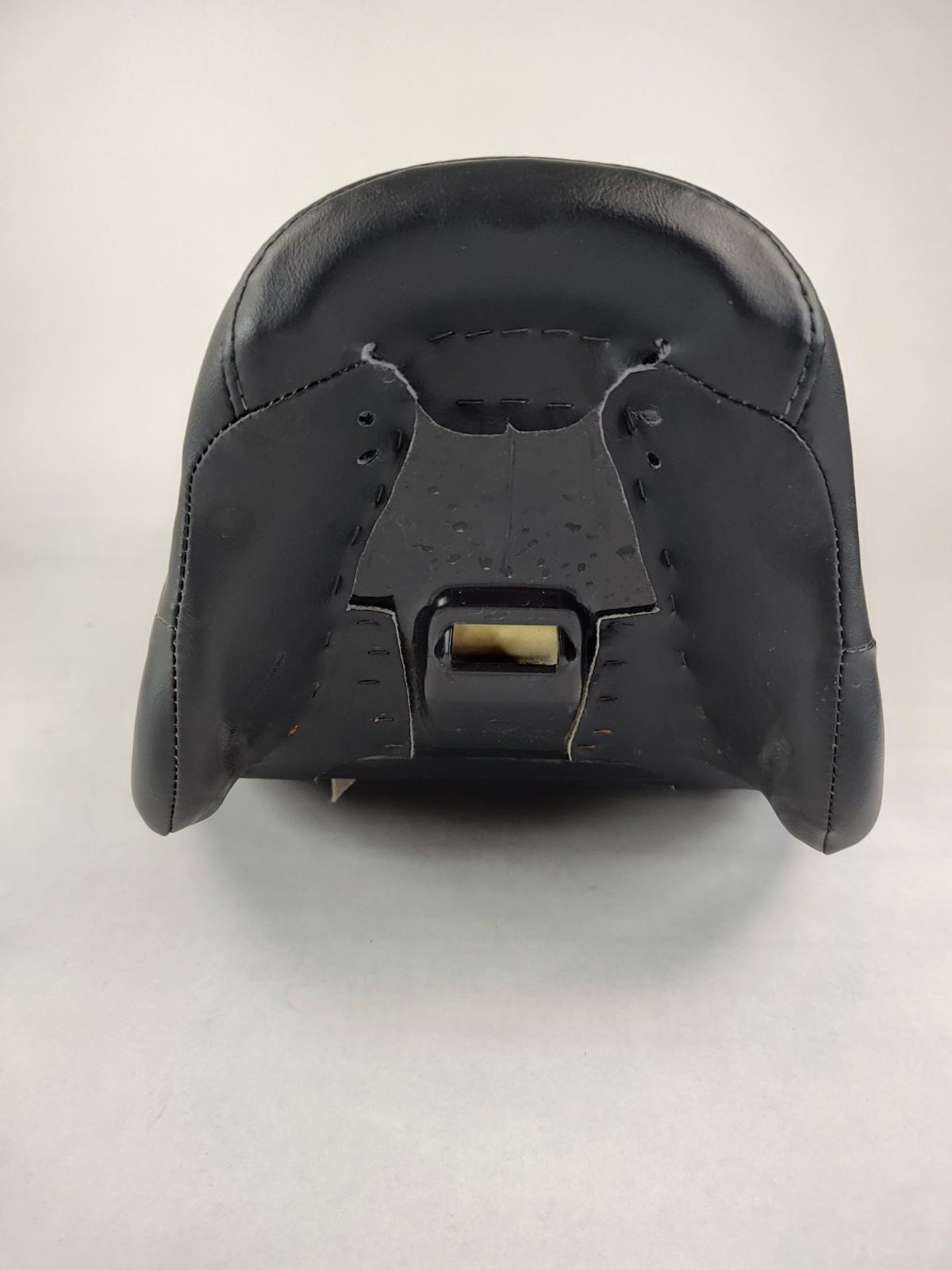 OEM 24688 Genuine Harley-Davidson Touring Stock Motorcycle Seat