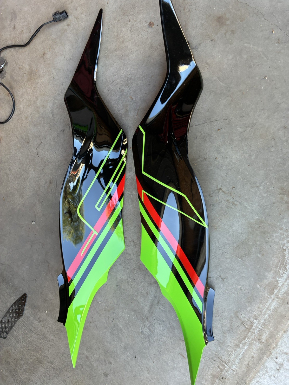 2024 19-25 KAWASAKI NINJA ZX6R LEFT, RIGHT SIDE FAIRING COWL TANK Mid Trim