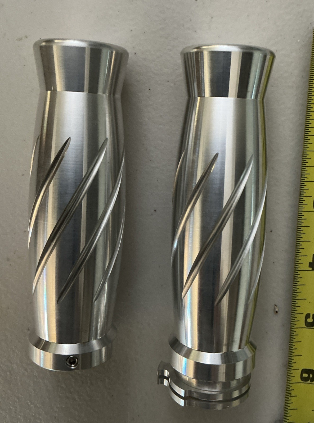 Demon Cycle Polished Billet Twisted Hand Grips 12-0106